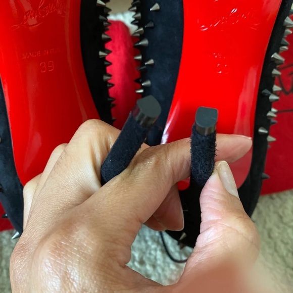 SOLD Christian Louboutin Escarpic Heels - Picture 6 of 6
